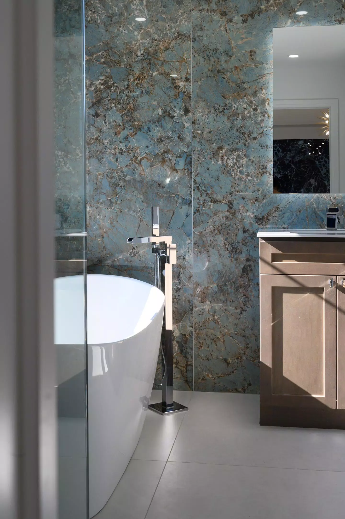 How to choose premium tiles for your space
