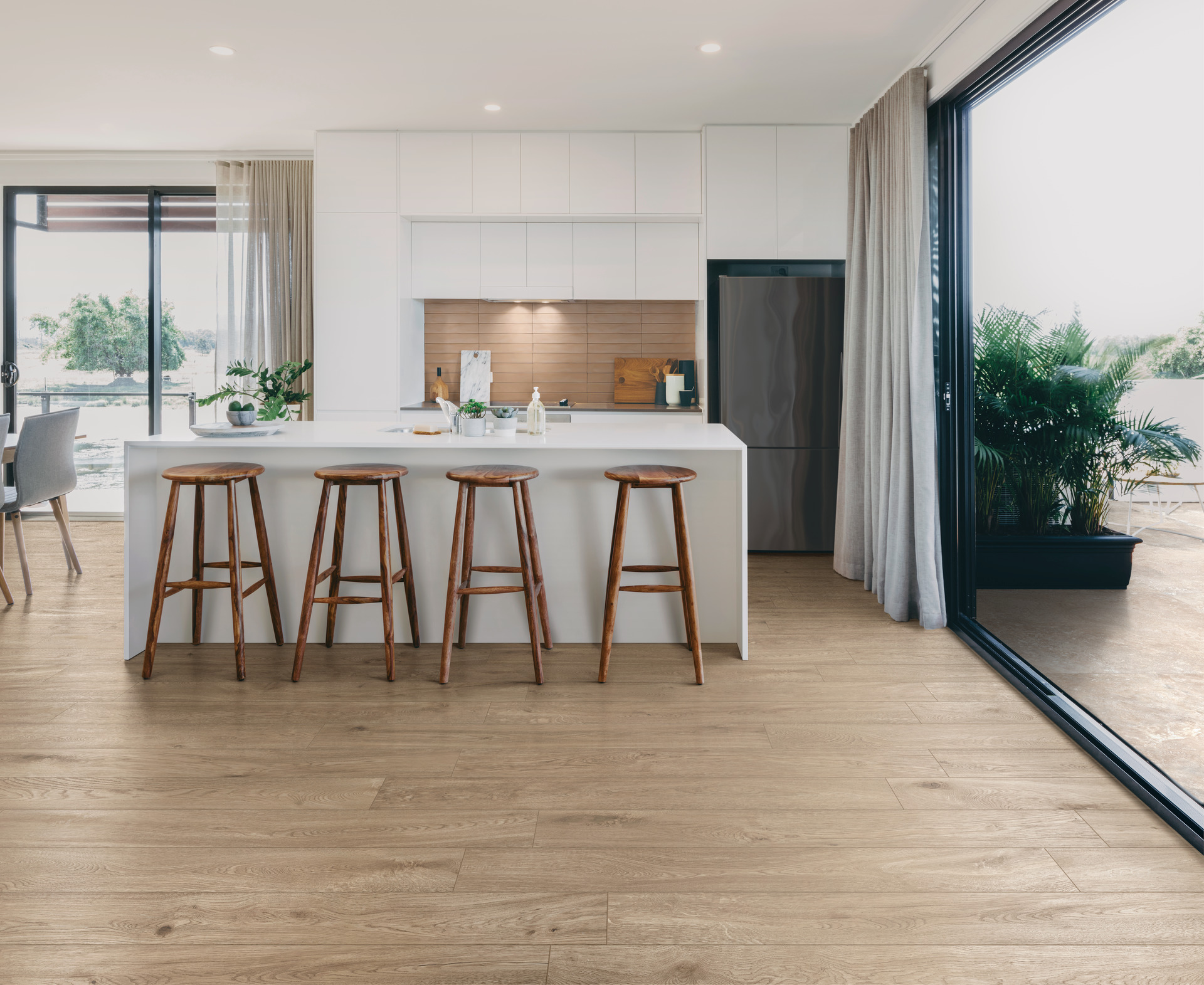 Wood-effect tiles: natural warmth, lasting performance and easy care